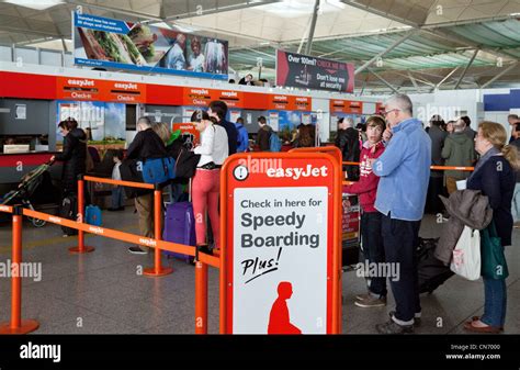 easyjet speedy check in.